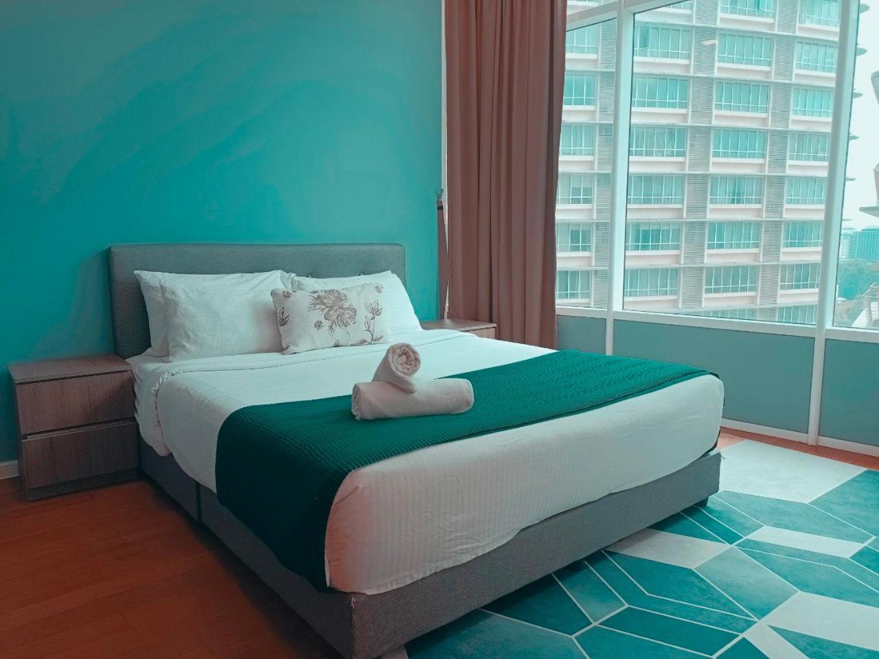 Sky Suites Klcc By Home Stay กัวลาลัมเปอร์ ภายนอก รูปภาพ