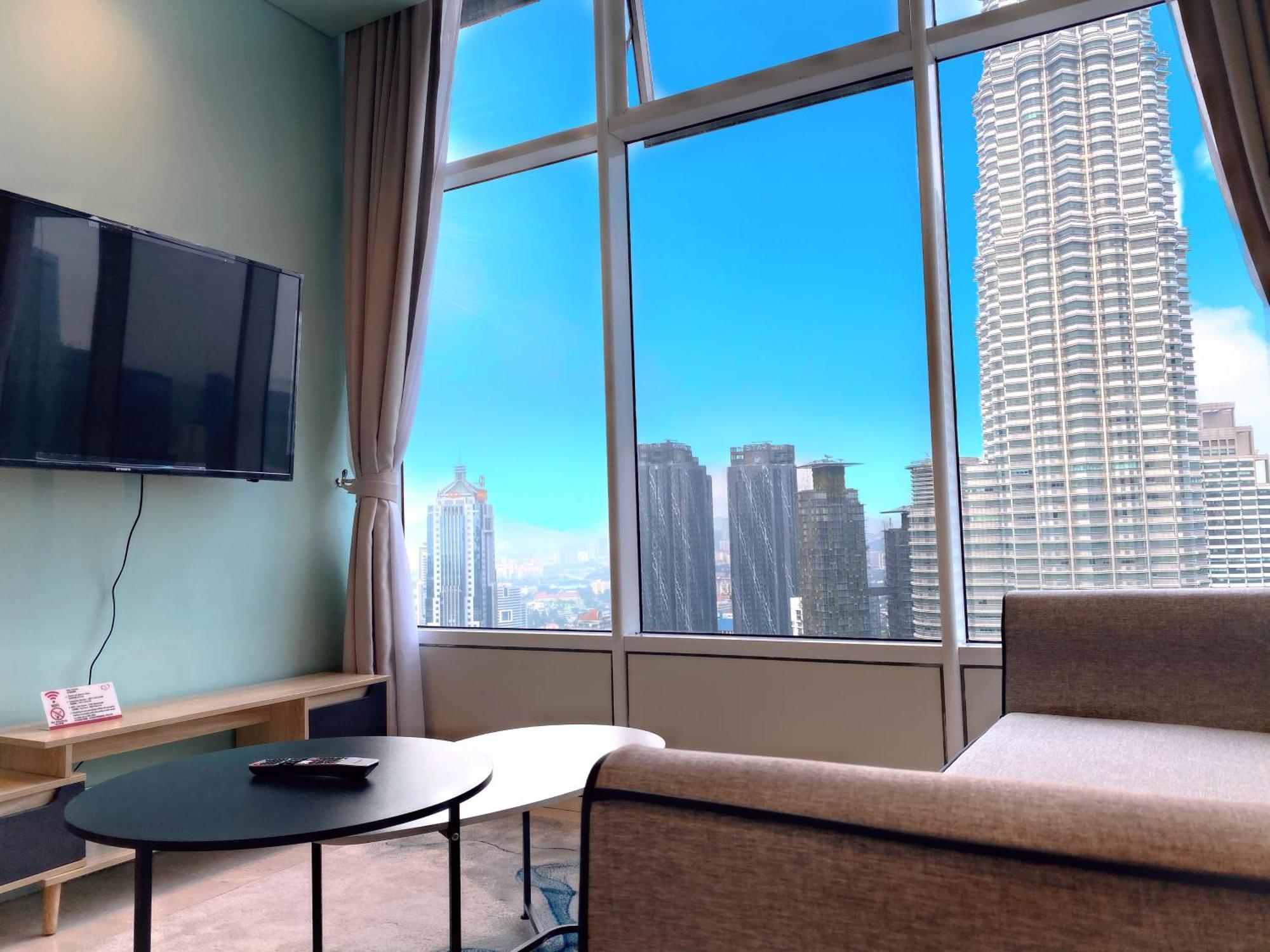 Sky Suites Klcc By Home Stay กัวลาลัมเปอร์ ภายนอก รูปภาพ